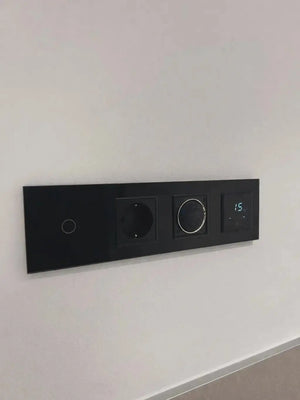 Zwart 4-voudig Livolo afdekraam met schakelaar, stopcontact, speaker en thermostaat